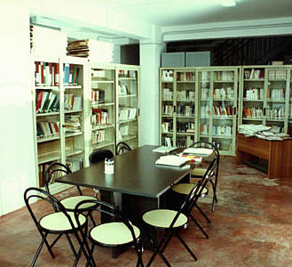 Biblioteca Centro Studi Feliciano Rossitto